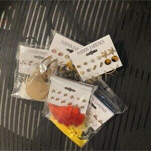 5 Sets Of 6 Different Gold Tone Earrings Various‎ Colors Sizes